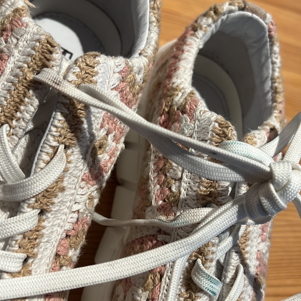 FREE PEOPLE Catch Me If You Can Crochet Sneakers Pink Blush NWOT JB - Picture 9 of 13